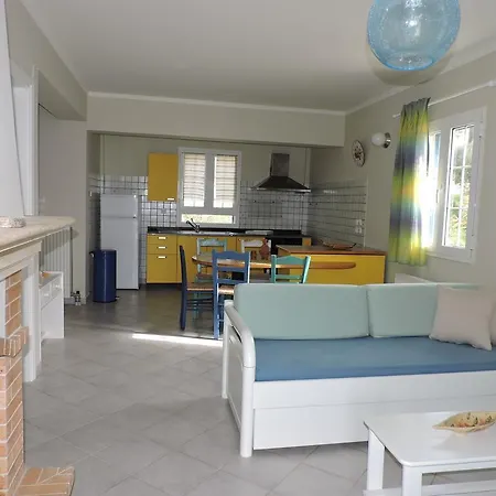 Aparthotel Theodora Lakíthra