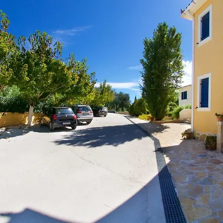 Hotel de apartamente Theodora 4*