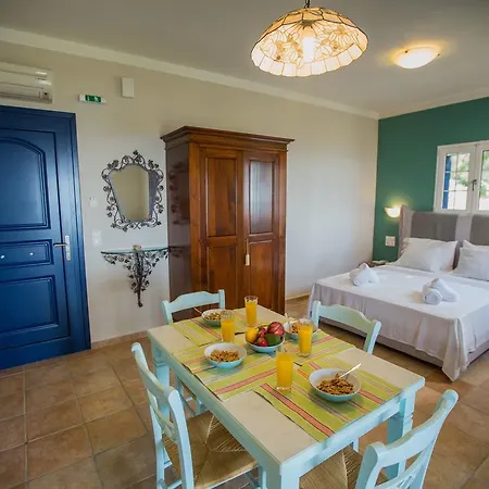 Theodora Hotel apartamentowy 4*