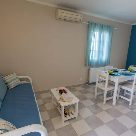 Theodora 4* Lakíthra